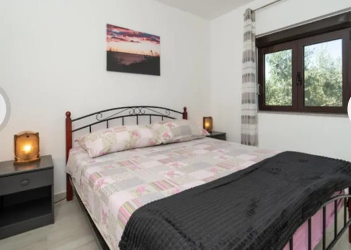 Antica - Edita Appartement Rtina