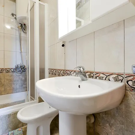 アパート Antica - Edita ルティナ