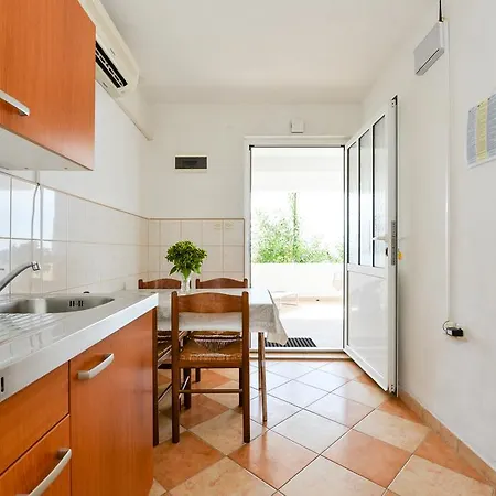 Antica - Edita Apartmán *