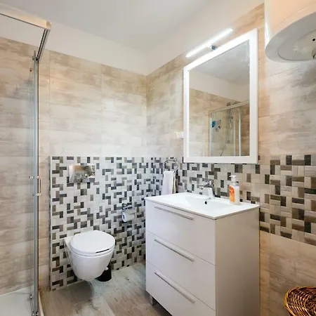 Antica - Edita アパート *