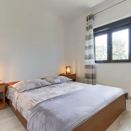 Antica - Edita Apartmán Rtina